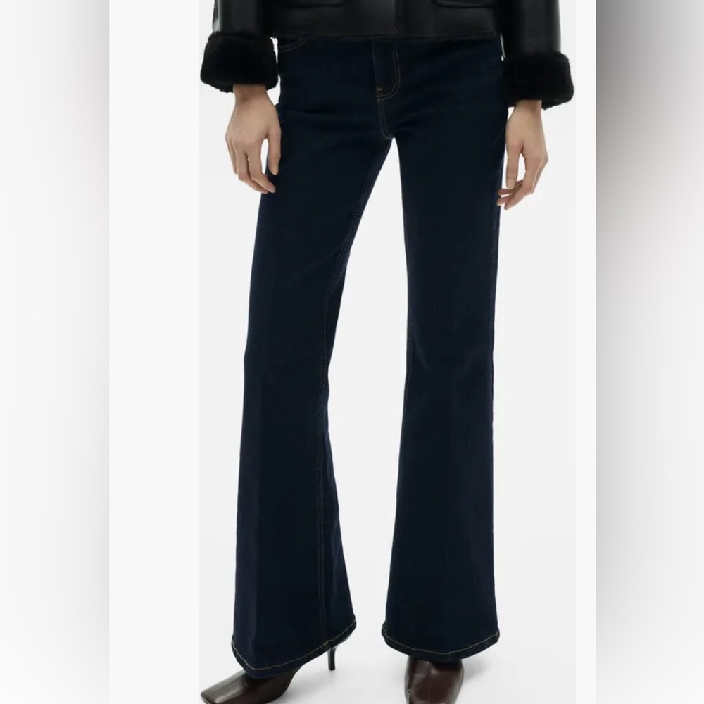 EUC MNG Mango HIGH RISE
 BOOT CUT BLACK Jeans SZ 8 L